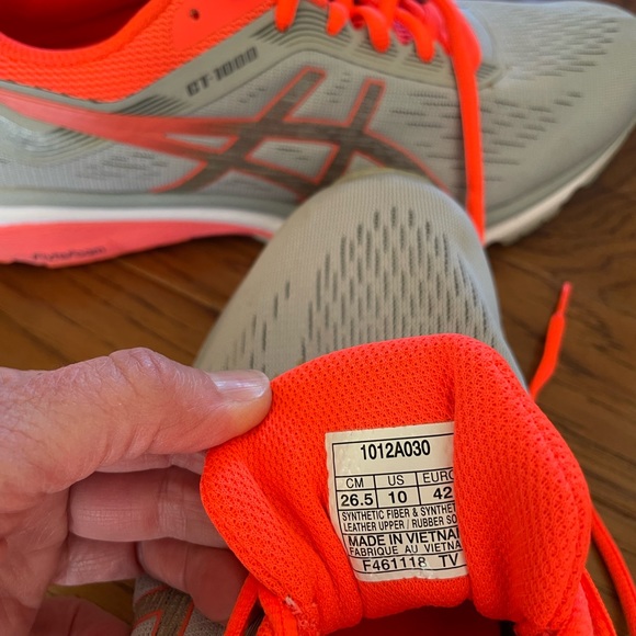 Women’s ASICS - Picture 8 of 8